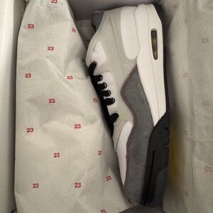 Nike Air Jordan 4 RM